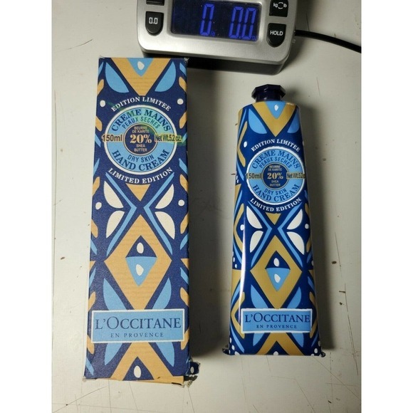 L'OCCITANE Dry Skin Hand Cream with 20% Shea Butter 150ml/5.2 oz NEW Limited Ed - Picture 2 of 7